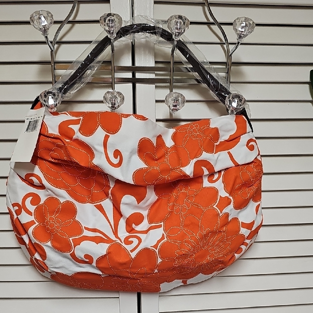 NWT Saks Fifth Avenue Orange and White Floral Slouchy Style Shoulder Bag Zipper